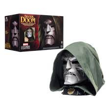 Marvel Legends Roleplay Replica Doctor Doom Premium HelmetReplicas: 1/1 Marvel